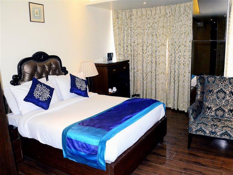 Hotel Golden Oak Jaipur Extérieur photo
