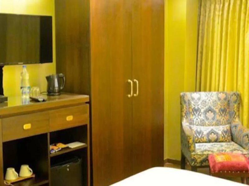 Hotel Golden Oak Jaipur Extérieur photo